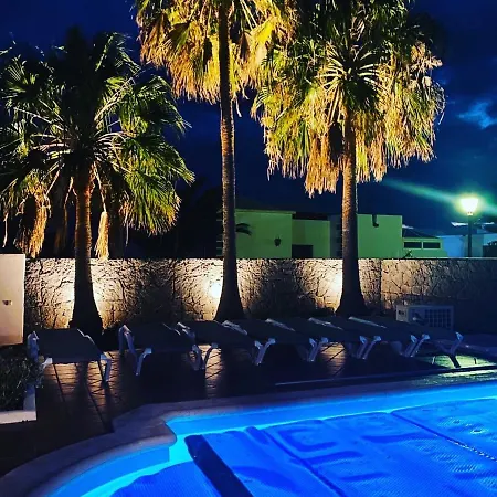 Agatha, Vacaciones En Familia En Lanzarote Коста Бланка