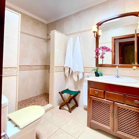 Agatha, Vacaciones En Familia En Lanzarote וילה